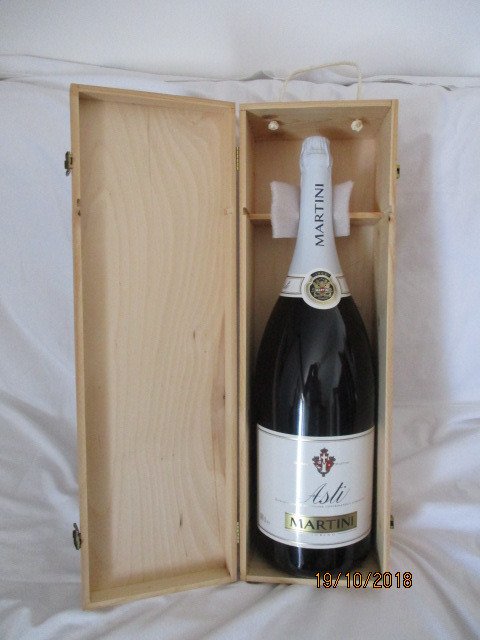 мартини асти спуманте. шампанское asti caldirola. шампанское асти мартини docg. что такое мартини асти?. асти 6.