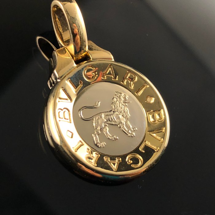 Bvlgari Zodiac Pendant Скорпион