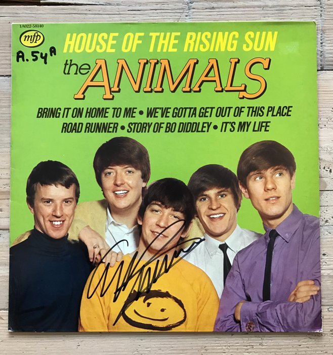 Animals house перевод. Animals the House of the Rising Sun альбом. The animals House of the Rising Sun. The ANIMALSДОМ восхищённо солнца.