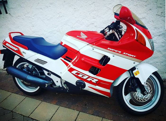 Honda 1000f. Cbr1000f. Honda 1000f 1989. Хонда CBR 1000 F.