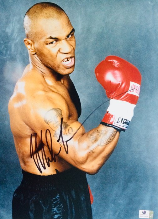 Mike Tyson автограф