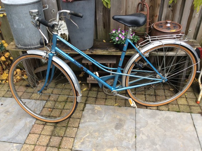 Motobecane m700