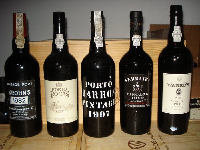 Pocas портвейн. Портвейн Warre's Heritage Ruby Port, 0.75 л. Портвейн Варрес Веритас. Портвейн Warre's Vintage Port 2016 0,75 л. Винтажные портвейны.