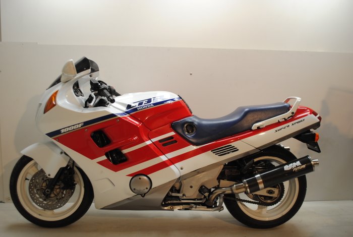 Honda CBR 1000f