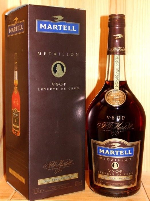 Martell vsop 0.7. Martell VSOP old Fine Cognac. Мартель 1715. Мартель VSOP 1 литр. Martell VSOP Reserve de Crus.