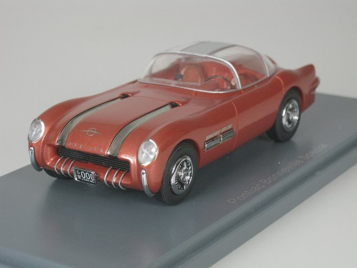 1954 Pontiac Bonneville Special Motorama Concept car