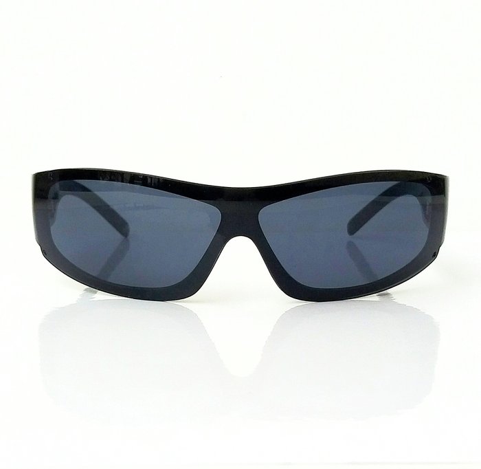 Chanel 5072 Black Sunglasses - Catawiki