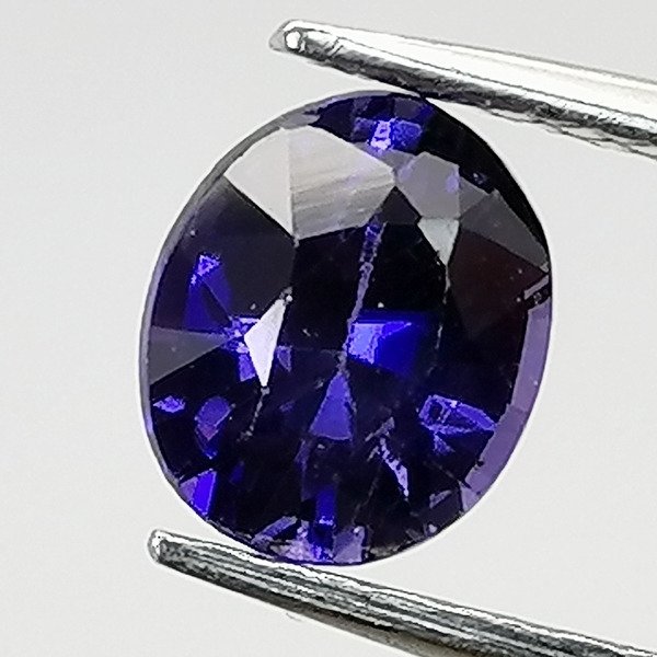 Сапфир нуль. 5 mm. Цейлонский циркон. Сапфир 0. Коды облагораживания драгоценных камней.