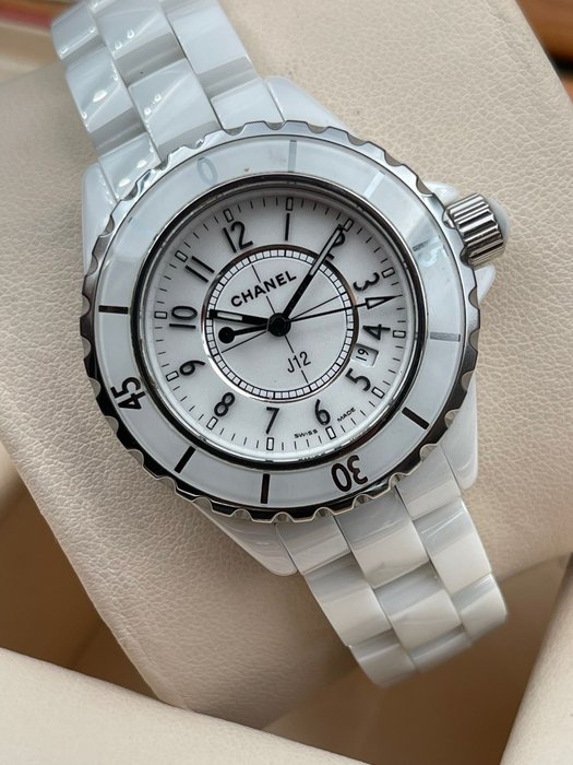 Chanel H2422 J12 White Ceramic Diamonds Quartz Ladies Watch