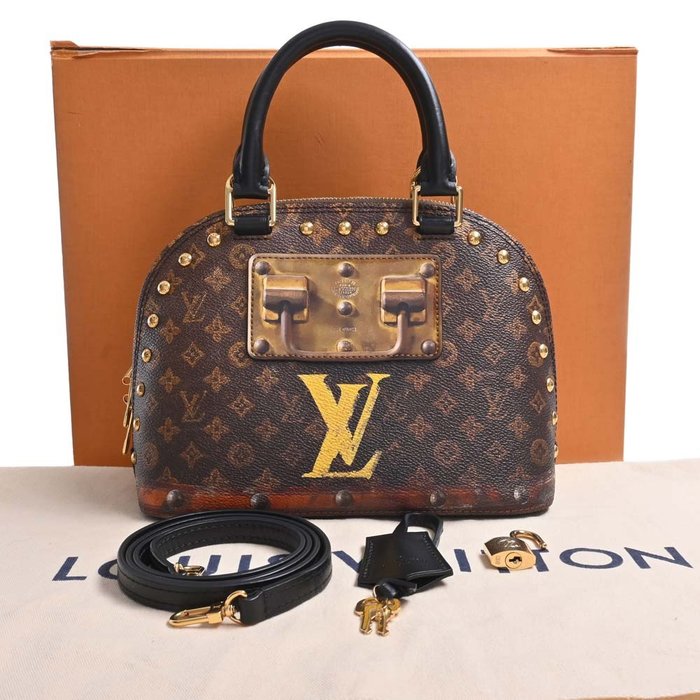 Louis Vuitton - Time Trunk Alma BB Handbag - Catawiki