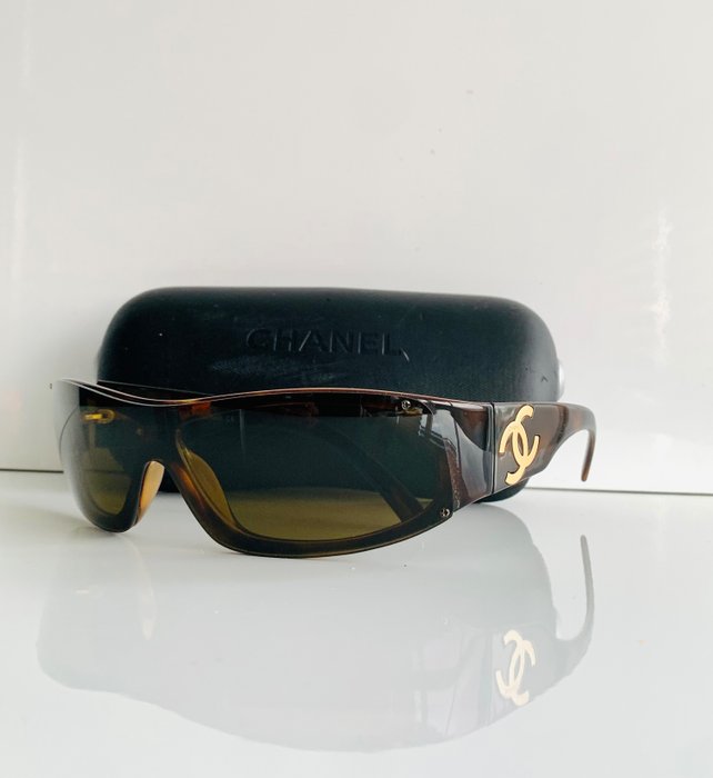chanel 5072 sunglasses
