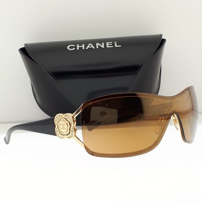 Chanel - Shield Brown Frame-Gold Tone & Black Temples with