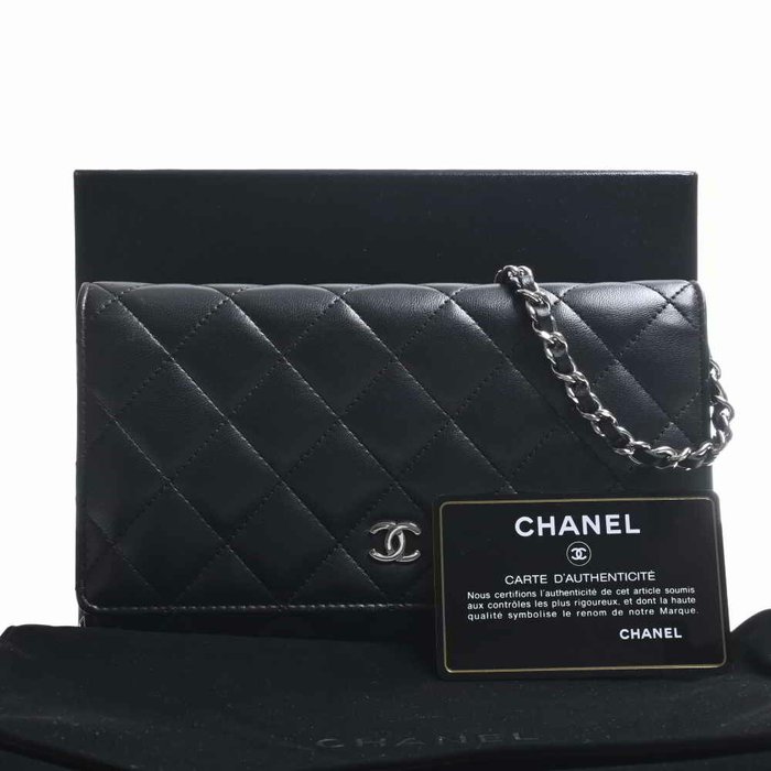 Chanel - Wallet on Chain Wallet - Catawiki