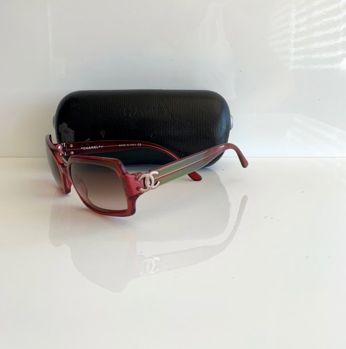 vintage red chanel sunglasses