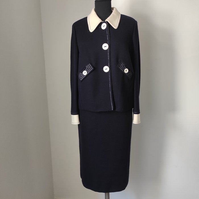 Chanel Viscose Dress for Sale in Online Auctions