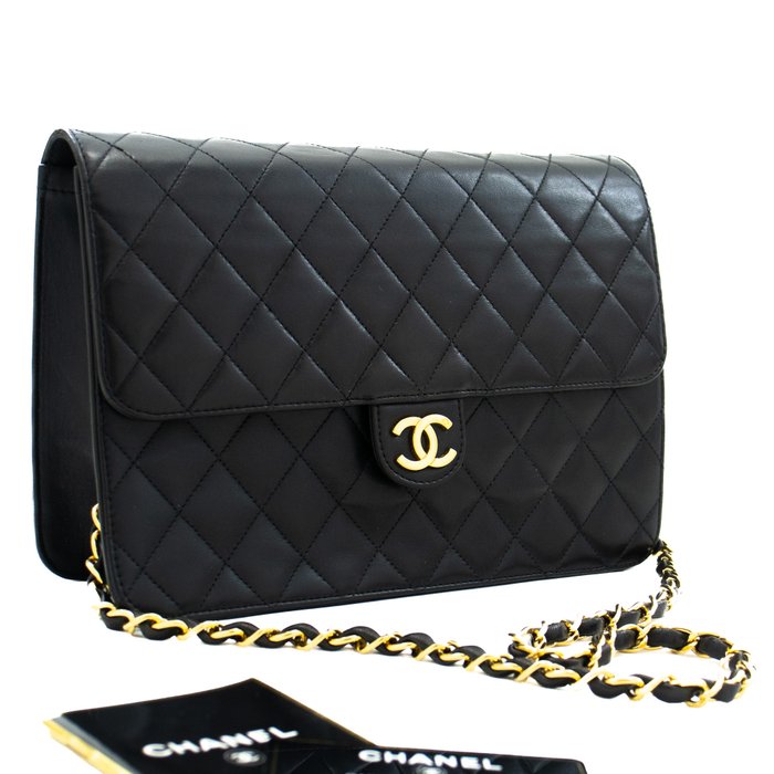 Timeless/classique leather handbag Chanel Black in Leather - 34401473