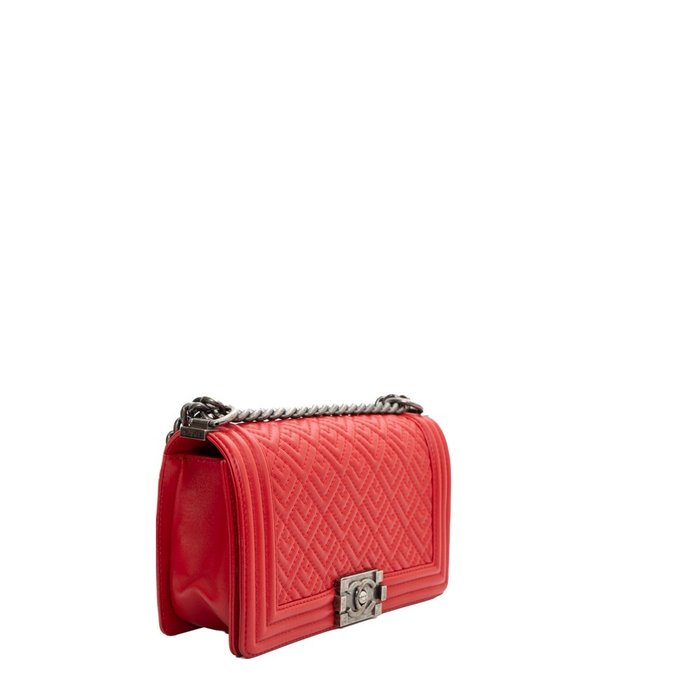 Chanel Chevron boy bag - clothing & accessories - by owner - apparel sale -  craigslist