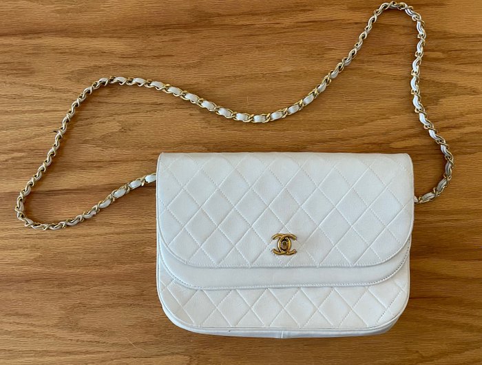 Chanel - Quilted Half Moon Double Flap Gold Hardware (Only produced between  1986-1988) Low Reserve - Shoulder bag - Catawiki