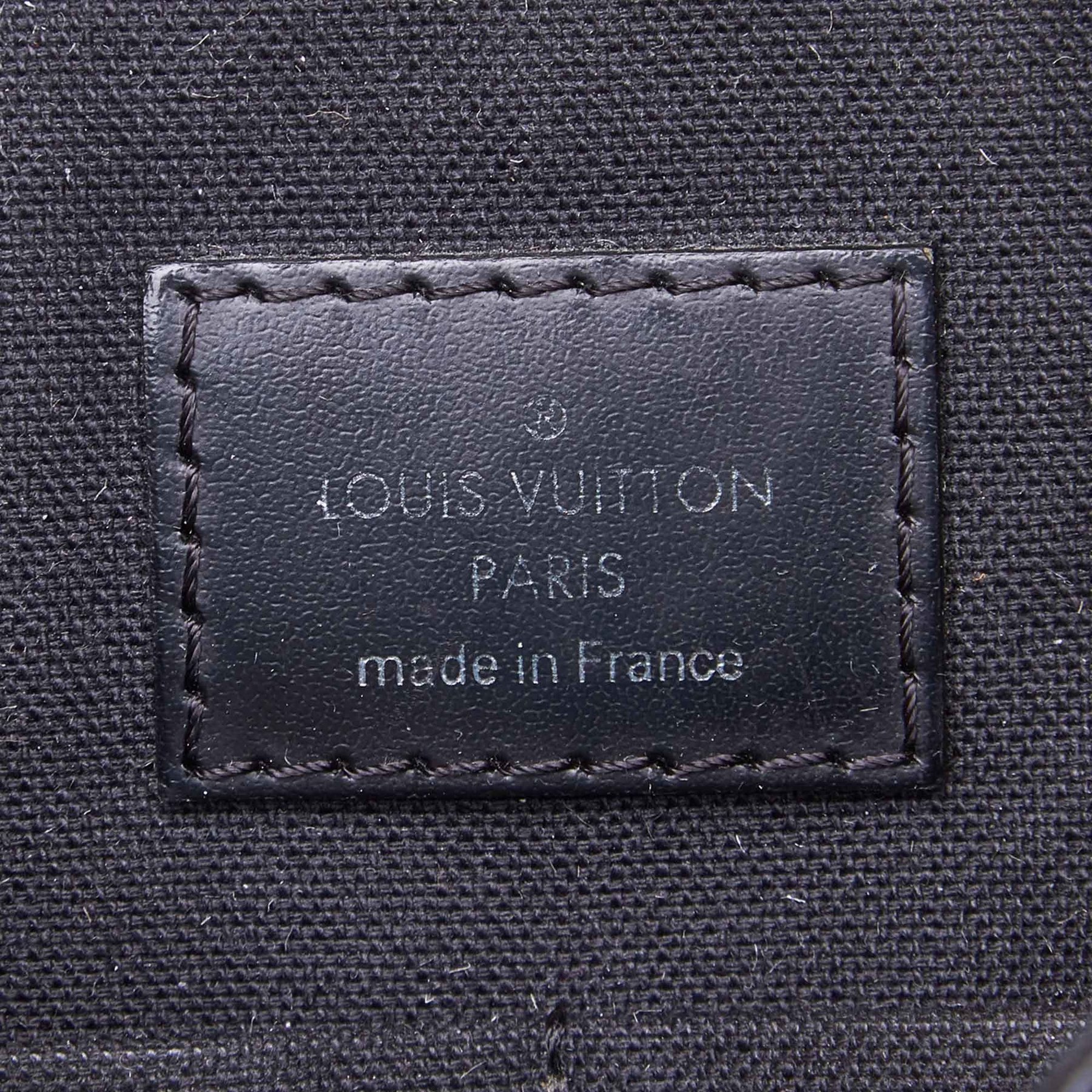 Louis Vuitton district pm heren schoudertas zwart - Vind je in Sneakerstad