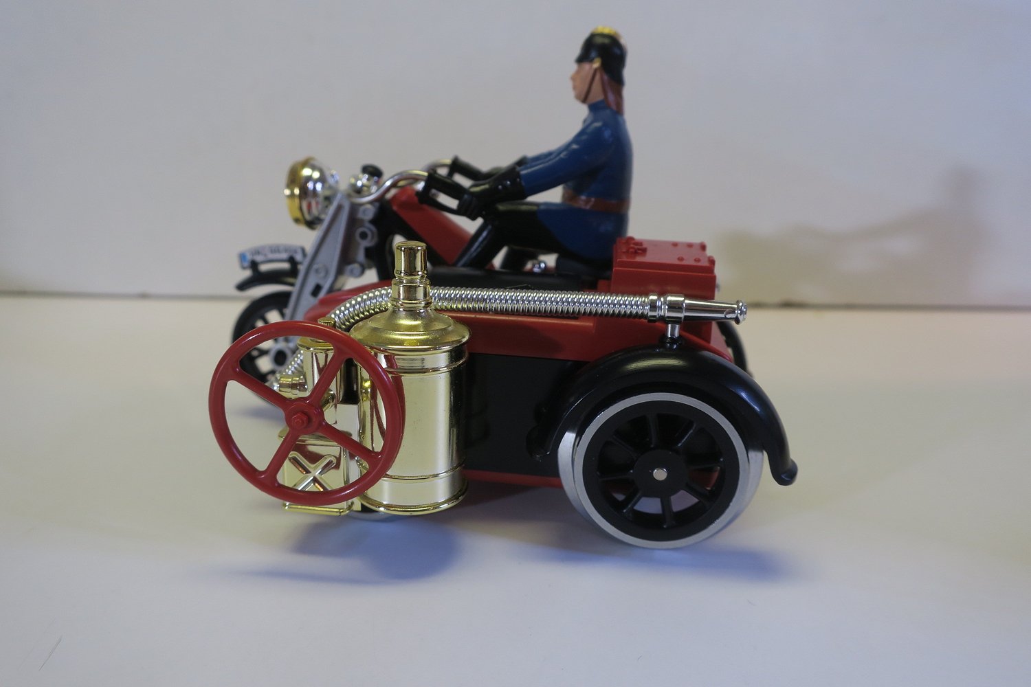 lgb-g-20030-diesel-locomotive-firemen-rail-motorcycle-catawiki