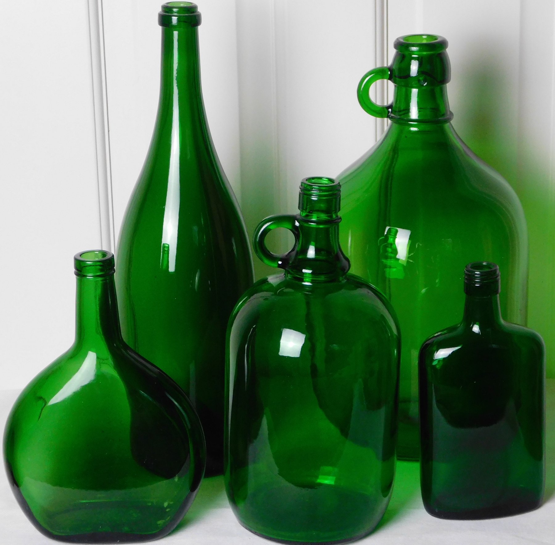 Five Large Bottles and Vases Catawiki