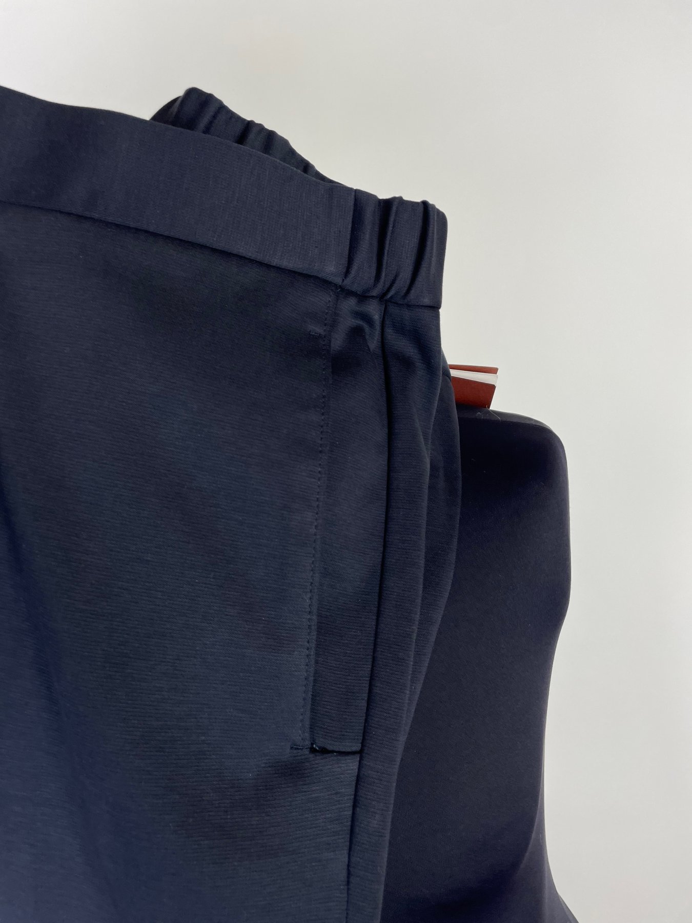 Loro Piana - leisure city Trousers - Catawiki