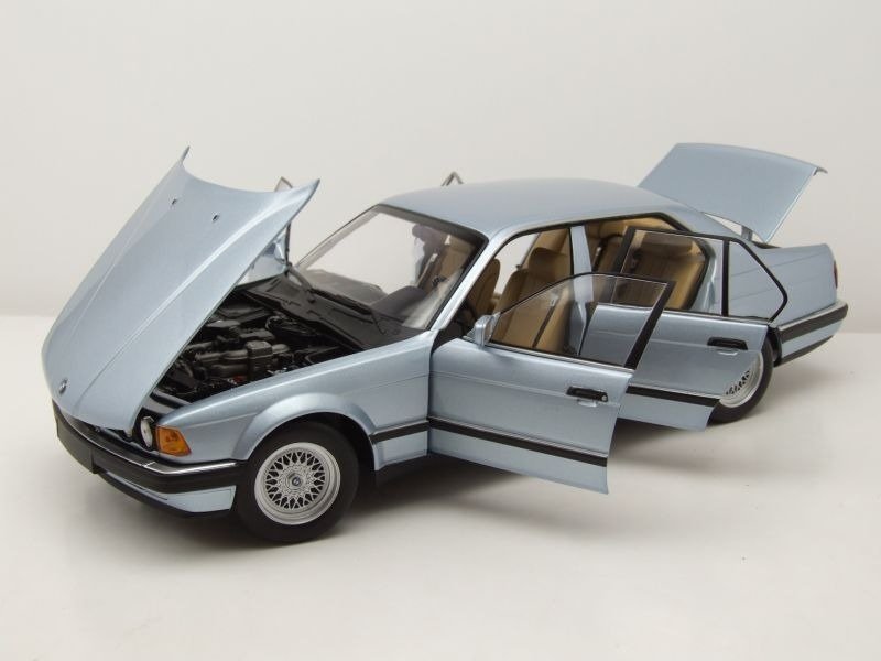 Minichamps 1:18 - 1 - Voiture miniature - BMW 730I E32 - 1986 - Lichblauw  metallic - Catawiki