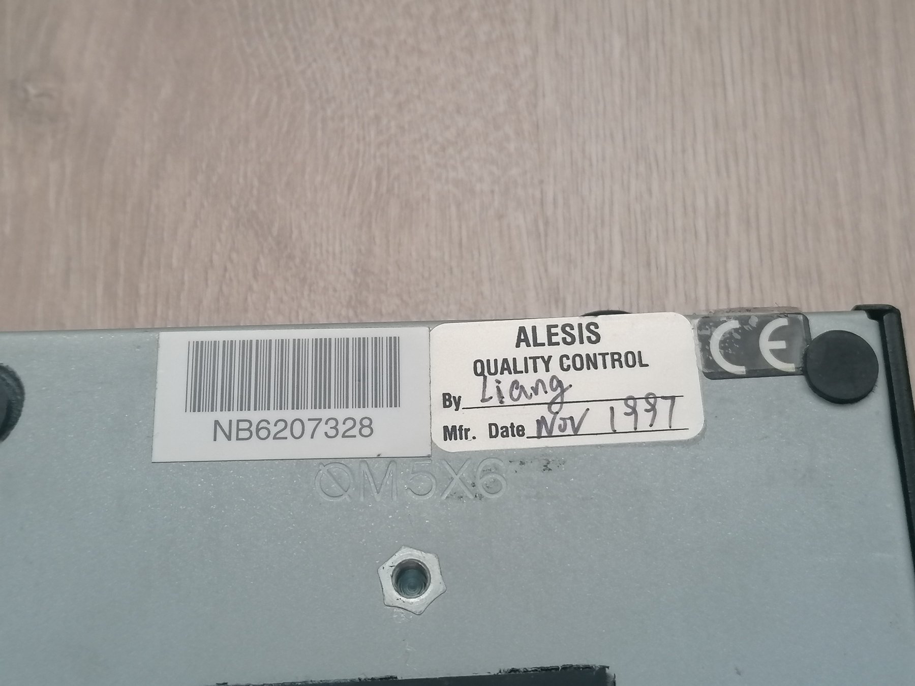 Lot 2 multieffect Alesis Nano Bass/ Dod Tec Series Effect Catawiki