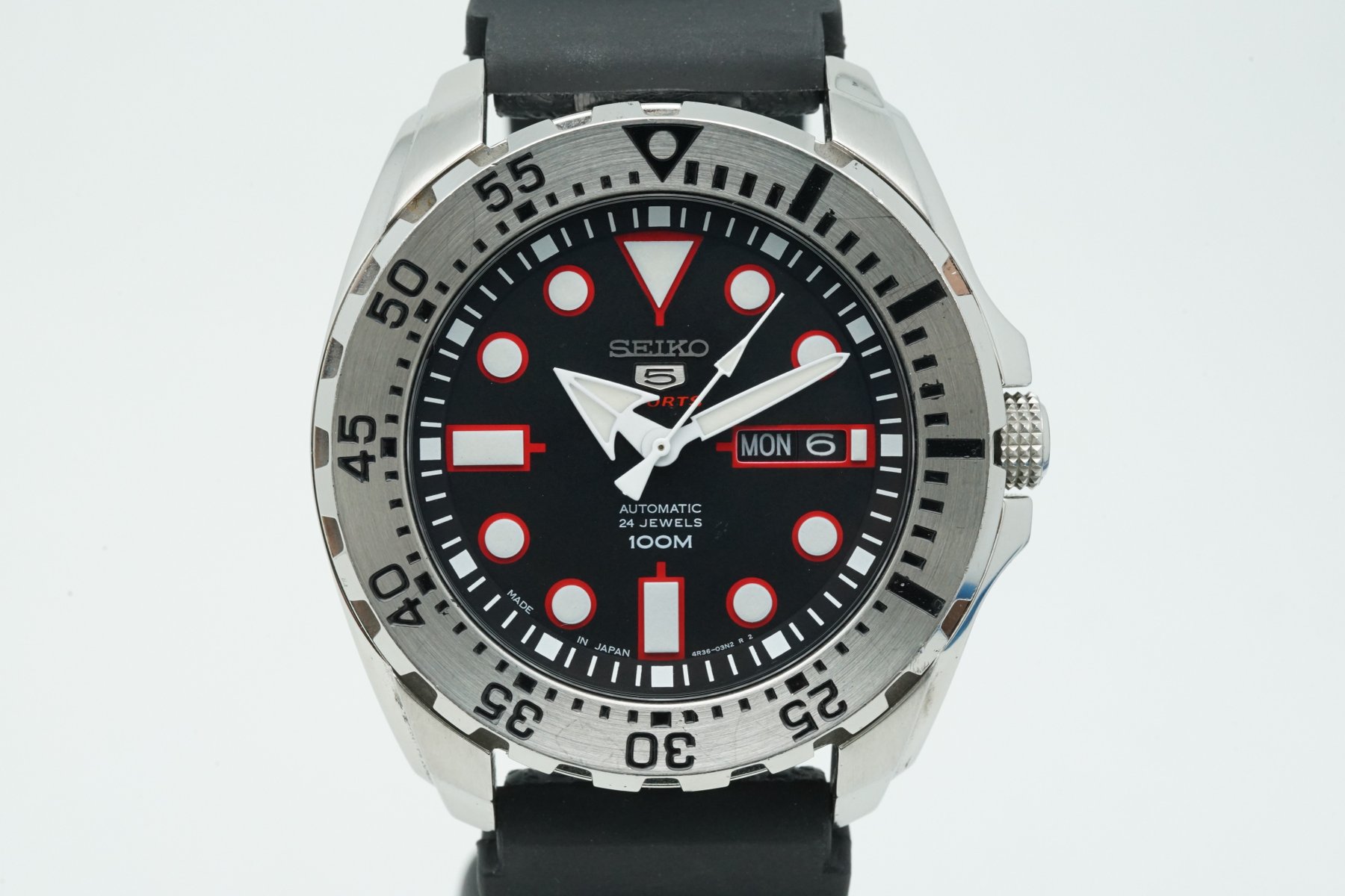 Seiko srp599j1 deals review