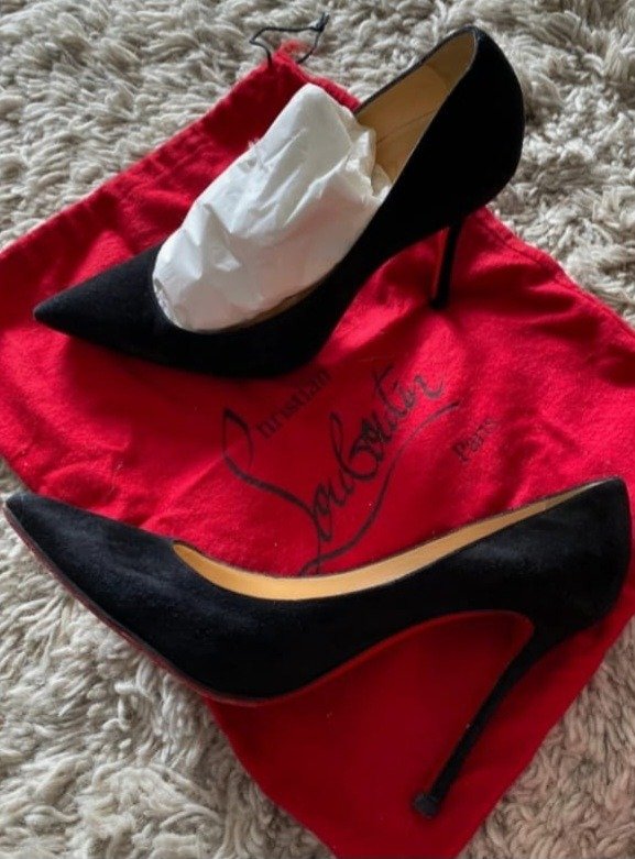 Louboutin scarpe sale sito ufficiale