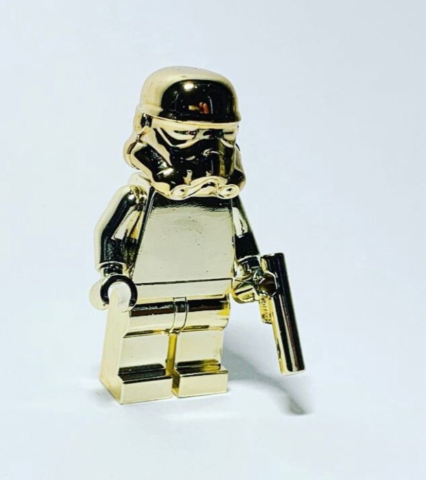 LEGO Star Wars Chrome Gold Plated StormTrooper Exclusive Mini