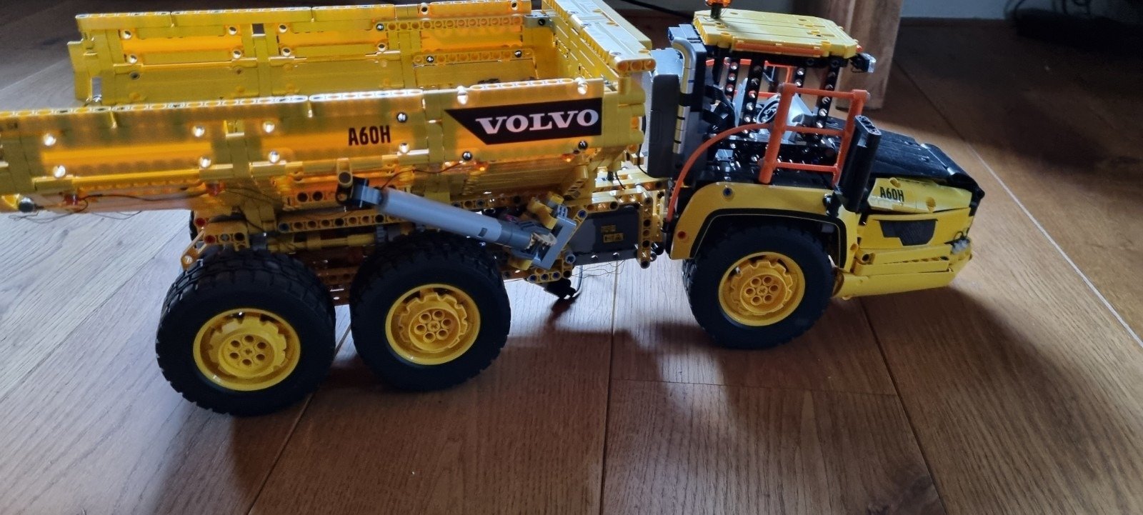 LEGO - lego 42114 model - dumper lego 42114 model - - Catawiki