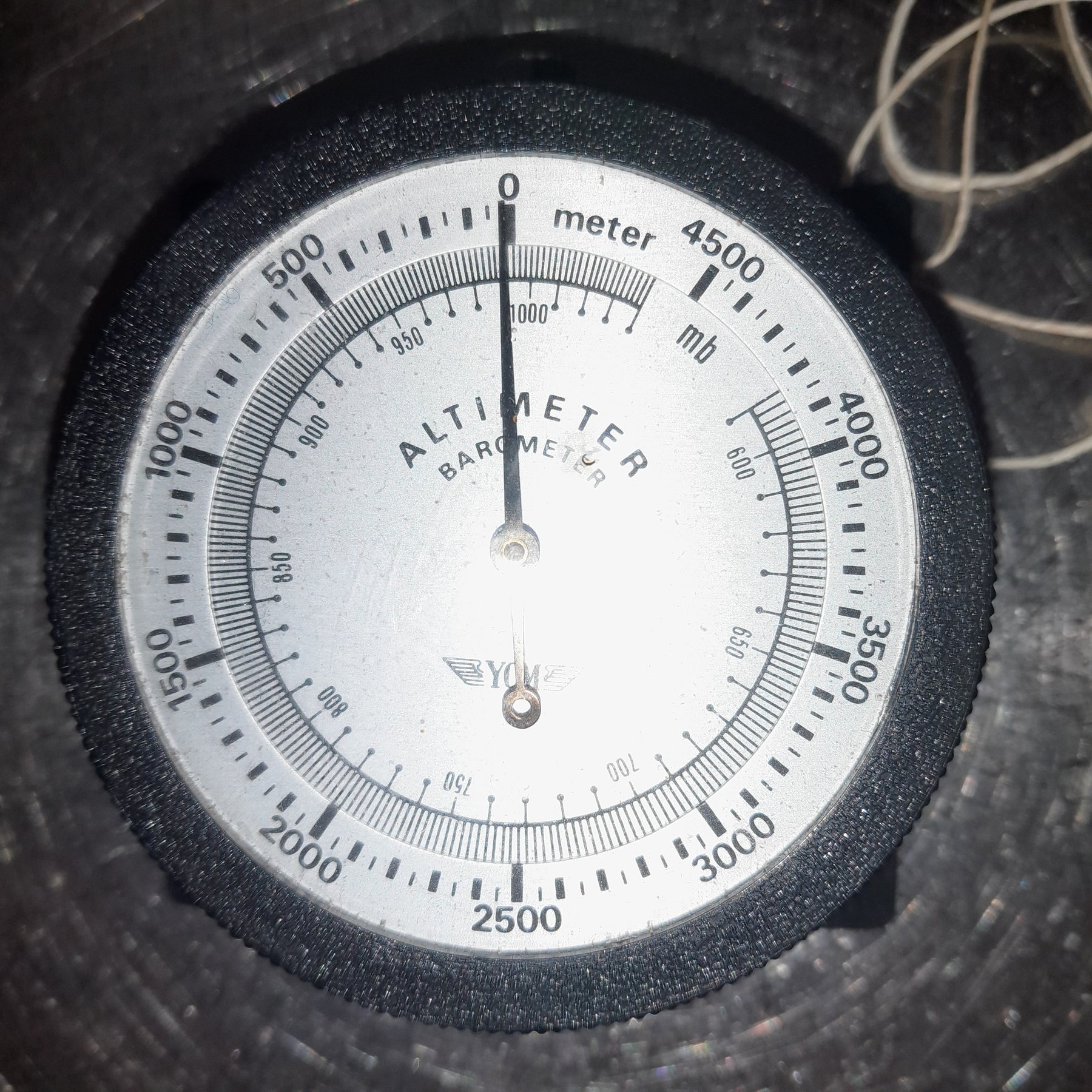 YCM 7000 pocket barometer altimeter Plastic Catawiki