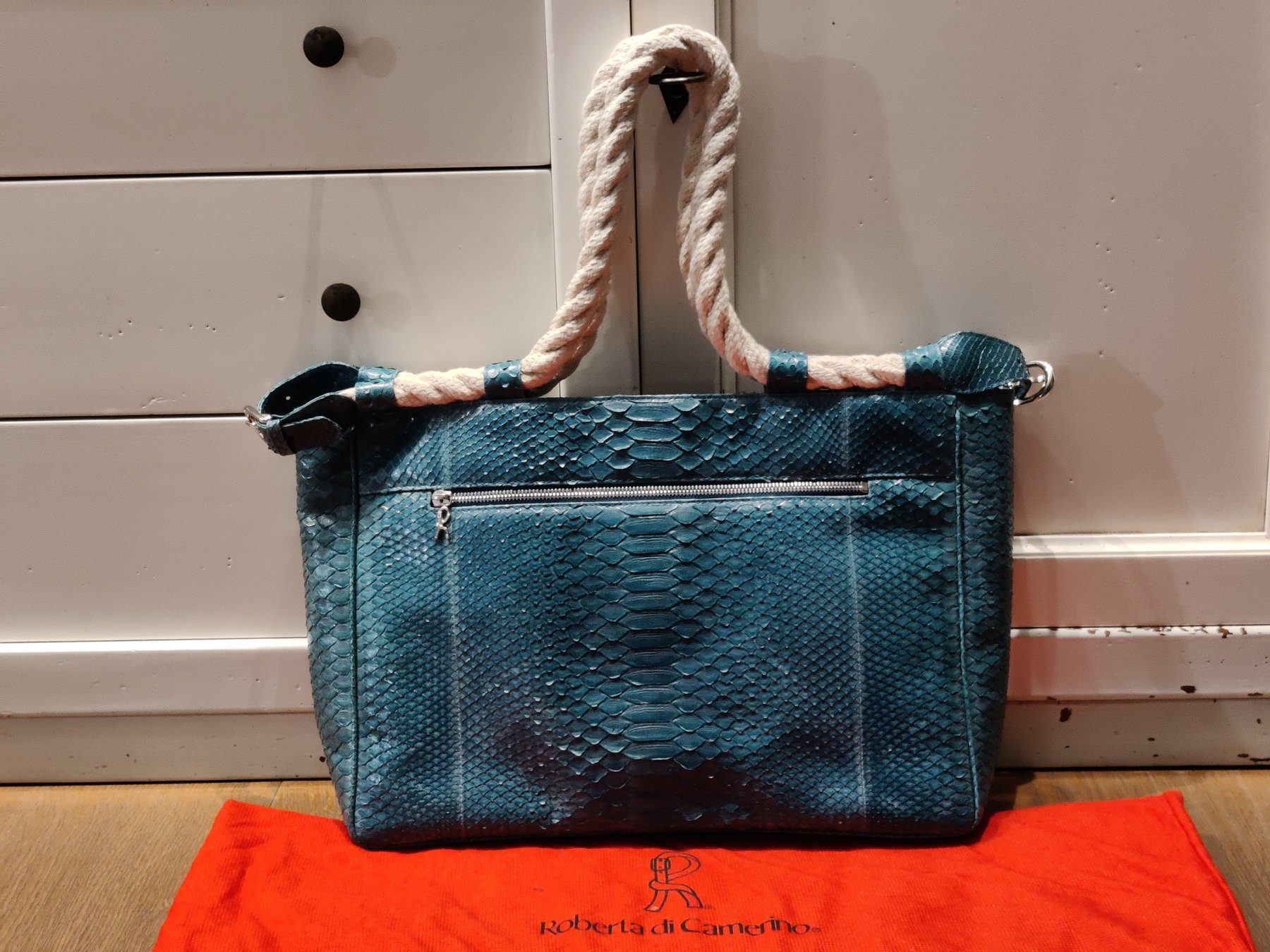 Tommy bahama isla plata tote hotsell