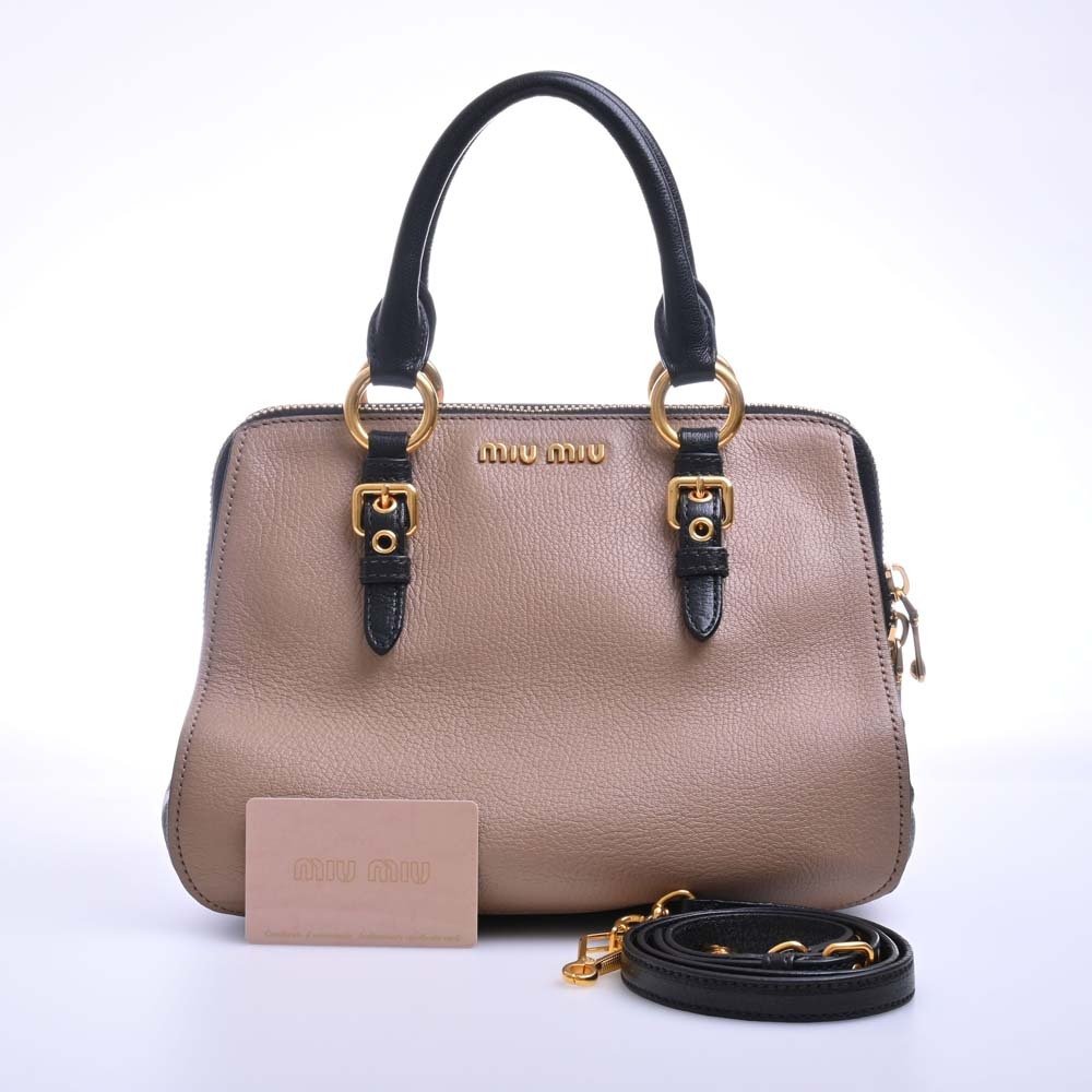 Miu discount miu handtas