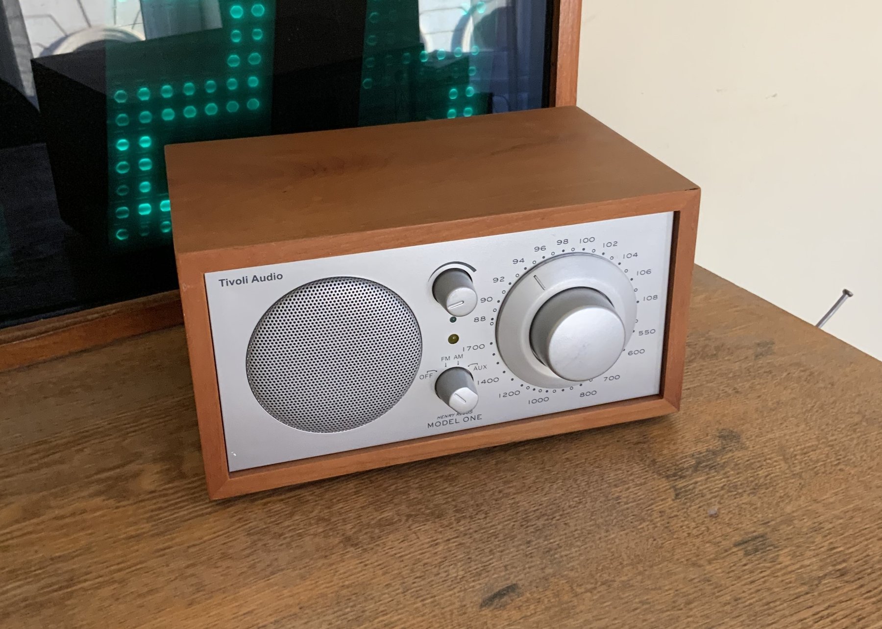 Tivoli Audio by Henry Kloss MODEL ONE Radio Catawiki