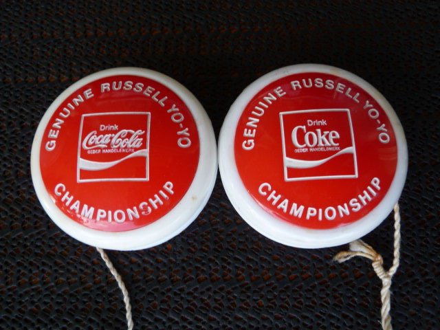 Vintage White Russell Coca- Cola- Coke Championship - Catawiki