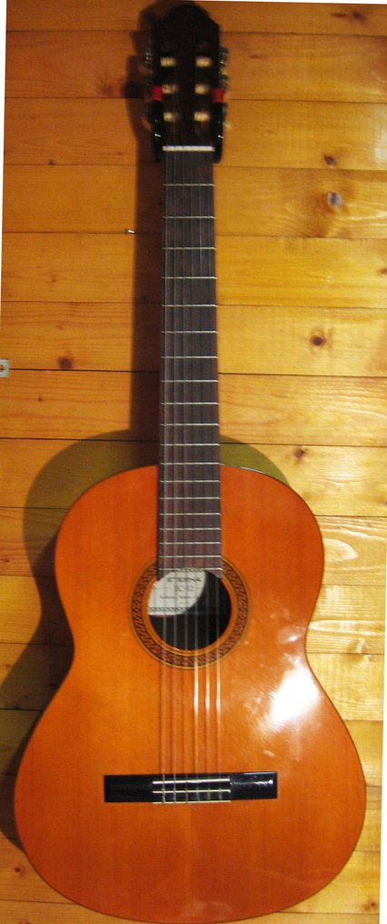 Eterna Yamaha EC-12 Spanish / classical guitar (Made in ...