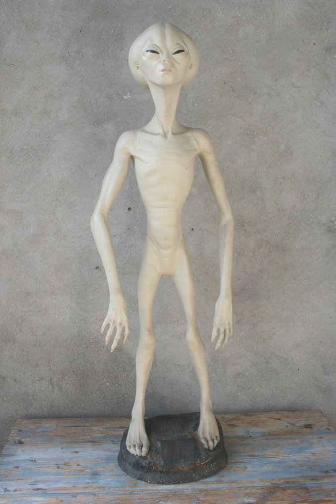 Zijn bekend Ongunstig helper Life-size Alien - 2nd half of 20th century - Catawiki
