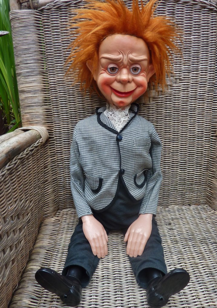publiek directory kopen Buikspreekpop "Chucky" jaren '60 - Catawiki