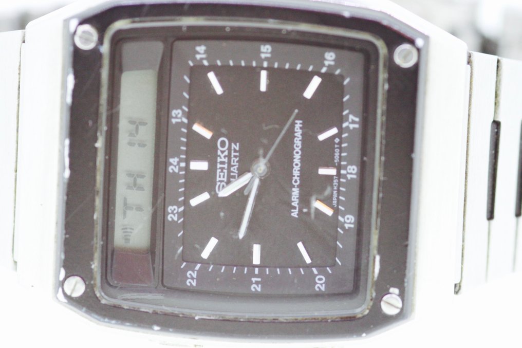 Seiko Alarm-Chronograph Watch 1981, H357 5040 was used by - Catawiki