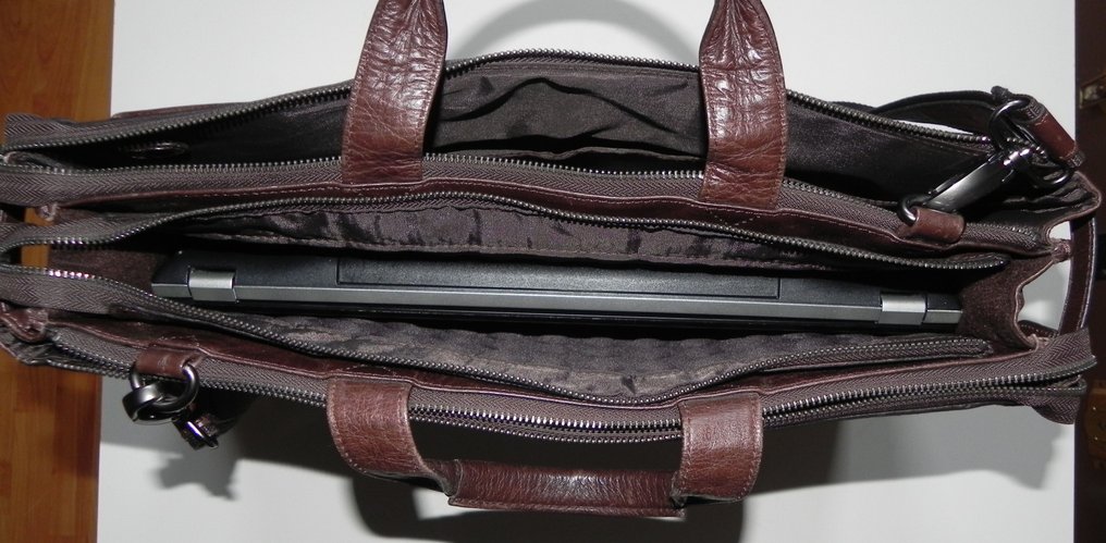 AIDS procent streng Enzo Rossi (Milano) Shoulder - Laptop bag - Catawiki