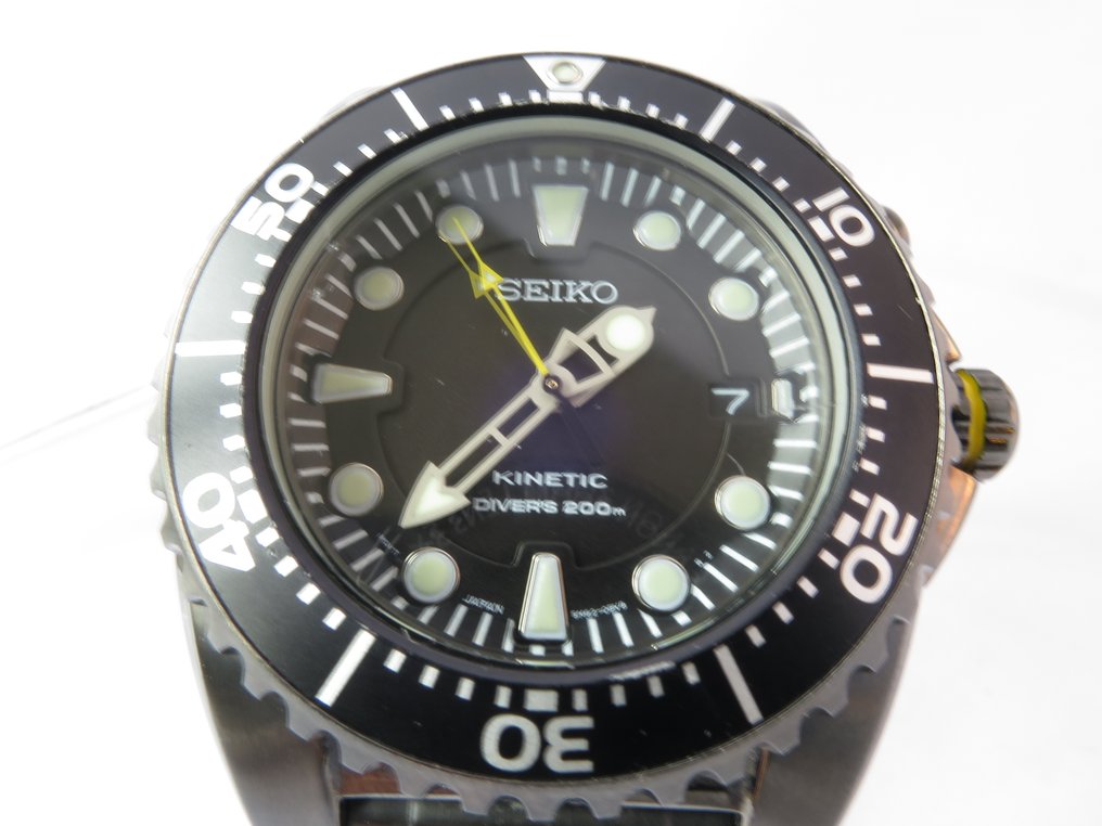 Seiko Kinetic Diver's 200m SKA427P1 diving watch - Catawiki