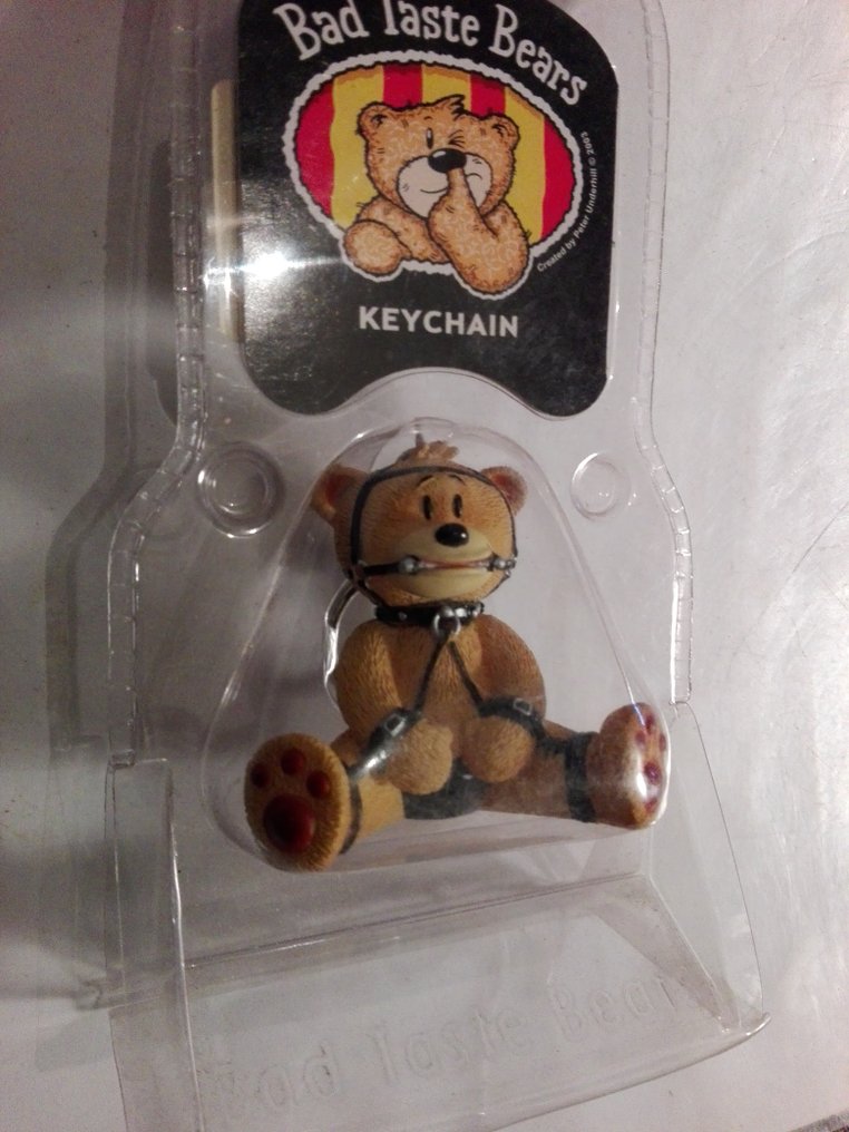 Bad Taste Bears 2Pcs Lettering Keychain Be Happy Keychain Decoration Lovers Key Ring 