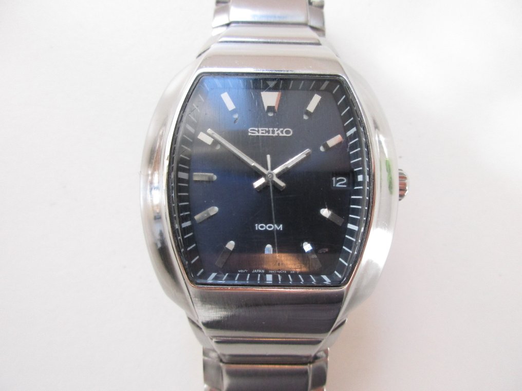 Seiko 7N42 Tonneau case - Men's wristwatch - +/- 2000 - Catawiki