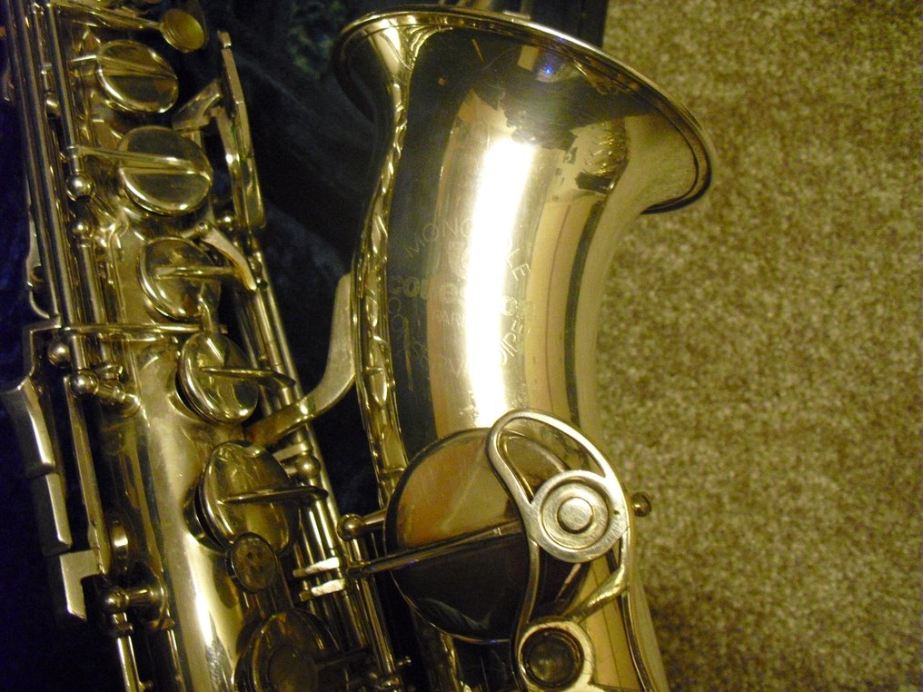 Alto saxophone Couesnon Conservatoire Silverplates almost Catawiki