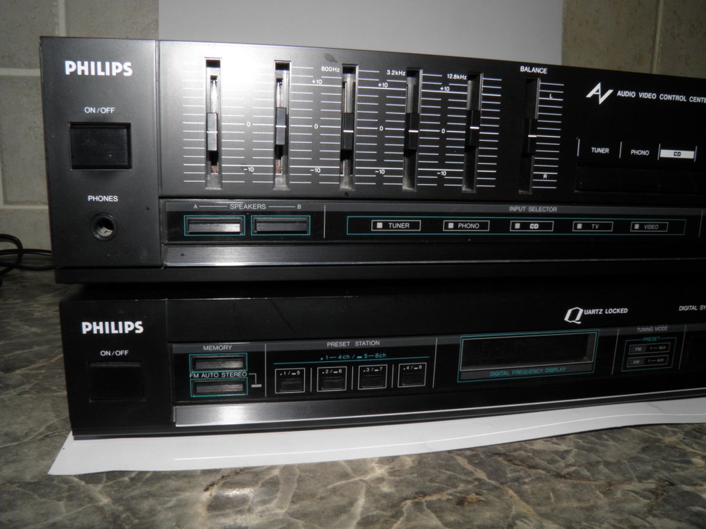 Philips FA564 + FT561 amplifier and tuner - Catawiki