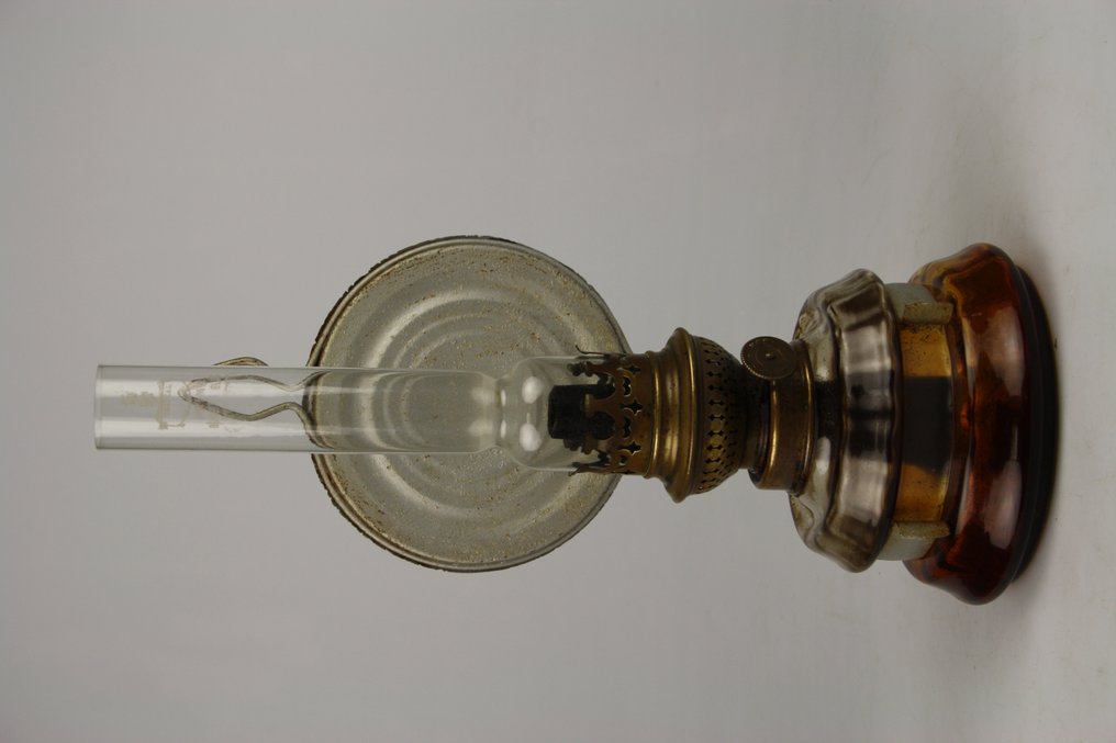 Kosmos Brenner oil lamp approx 1900 Catawiki