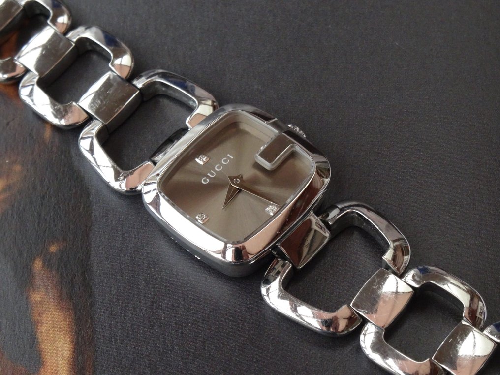 Gucci watch 125.5 Clearance