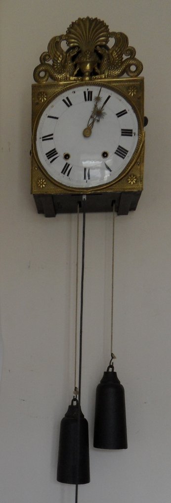 hoekpunt Geldschieter prototype Franse comtoise klok – Bouwjaar medio 1832 - Catawiki